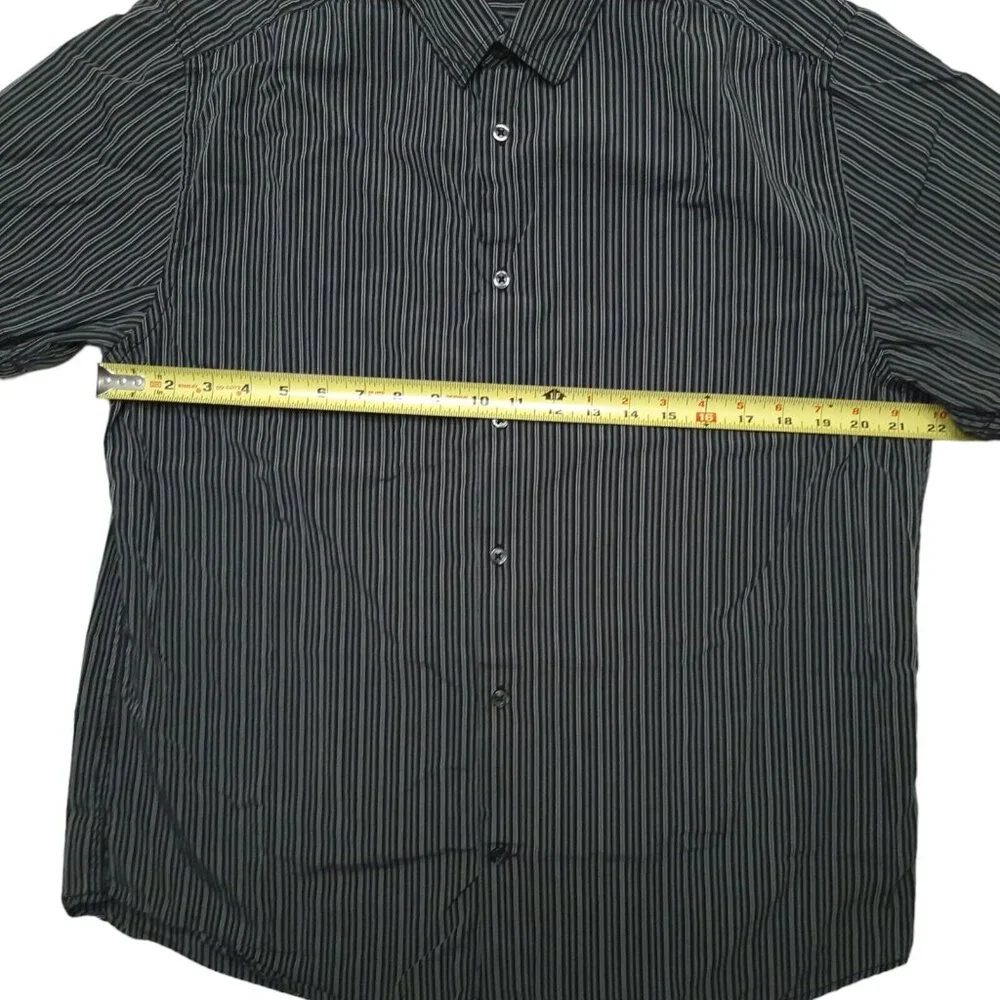 Old Navy Shirt Mens Large Black Striped Button Down Y2K Minimalist Short‎ Sleeve